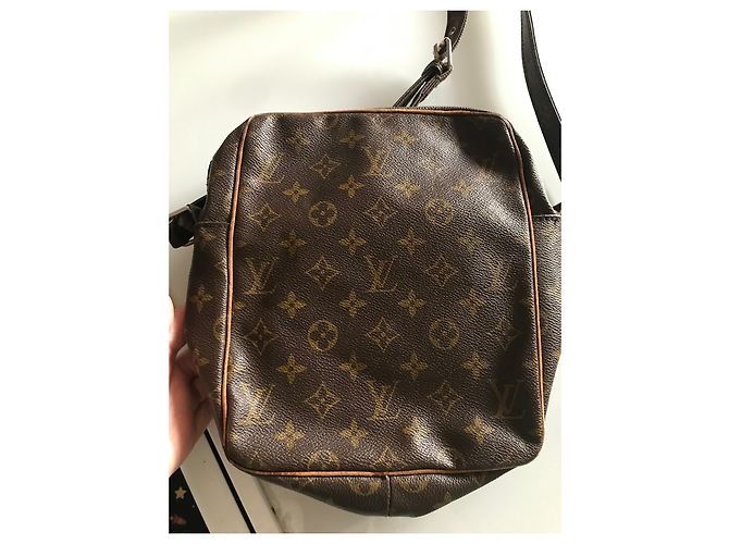Louis Vuitton Saddlebag Marrone in Tela - vista 3