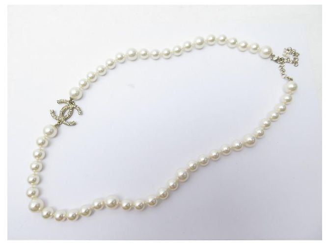 NUOVA COLLANA CHANEL LOGO CC E COLLANA DI PERLE 65 72 COLLANA IN METALLO ORO CM D'oro - vista 2