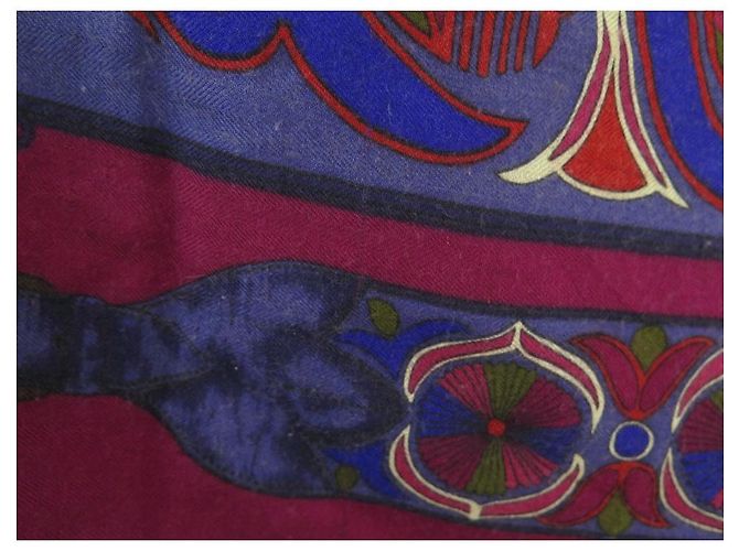 Hermès HERMES FOLKLORE SCIALLE HENRI D'ORIGNY 140 SCIARPA SCIALLE IN SETA E CASHMERE PRUGNA - vista 5