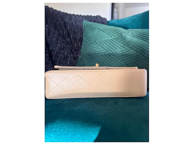 Timeless Chanel mittel gefütterte Klappe Beige - Ansicht 10