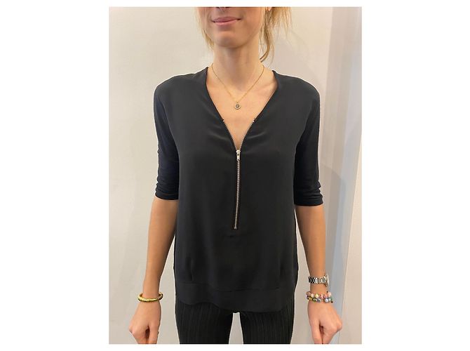 The Kooples Top in seta e viscosa nero maniche 3/4 - vista 2