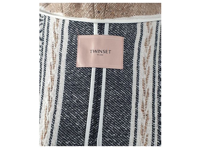 Twin Set Abrigos, Ropa de calle - vista 11