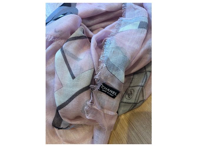 Chanel Schal aus Kaschmir und Seide Rosa Grau Pink - Ansicht 2
