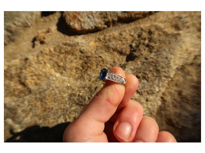 Autre Marque Ring aus Weißgold mit ovalem blauem Saphir und Diamanten Größe 55 Silber - Ansicht 6