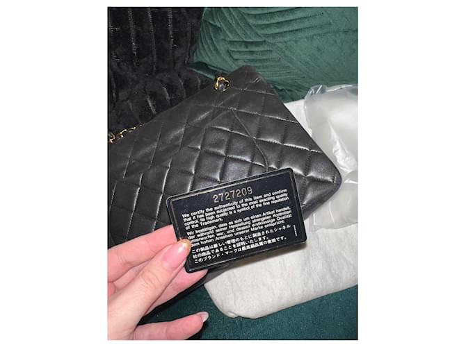 Timeless Chanel mittel gefütterte Klappe Schwarz - Ansicht 16