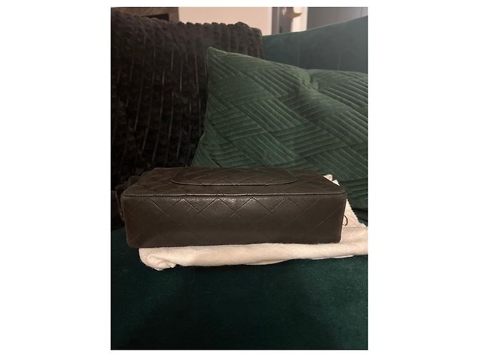 Timeless Chanel mittel gefütterte Klappe Schwarz - Ansicht 7