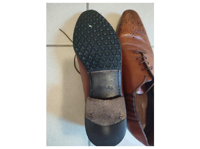 Louis Vuitton Scarpe stringate in pelle marrone chiaro - vista 2