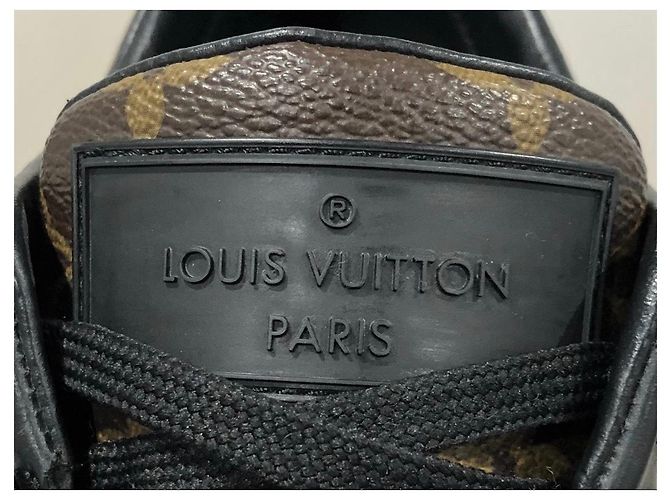 Sneakers Louis Vuitton in pelle nera Nero - vista 5
