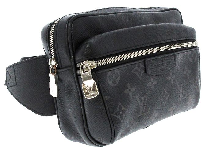 Louis Vuitton all'aperto Grigio - vista 4