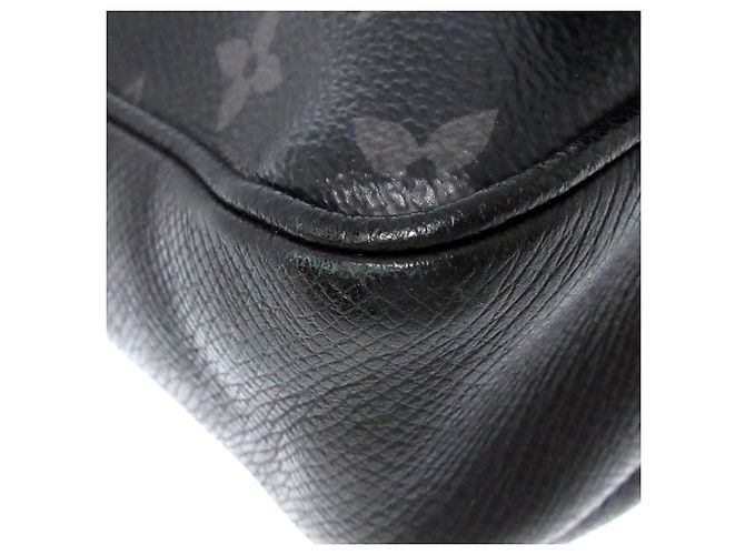 Louis Vuitton all'aperto Grigio - vista 7