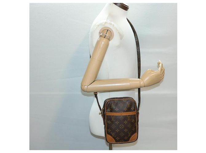 Borsa a tracolla Danubio con monogramma LOUIS VUITTON M45266 LV Auth em3447 - vista 22
