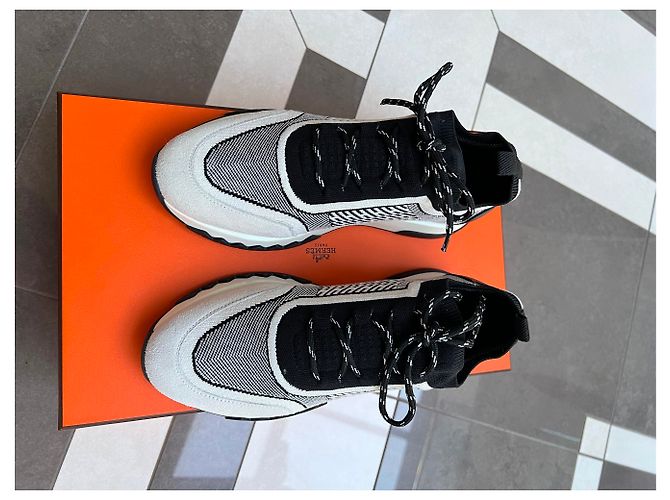 Hermès Sneakers Addict nero/bianco - vista 4