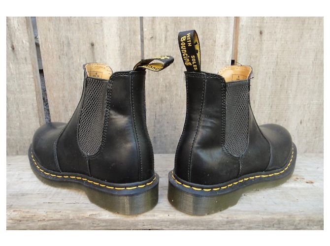 botas chelsea dr. Martens p 38 Negro - vista 4