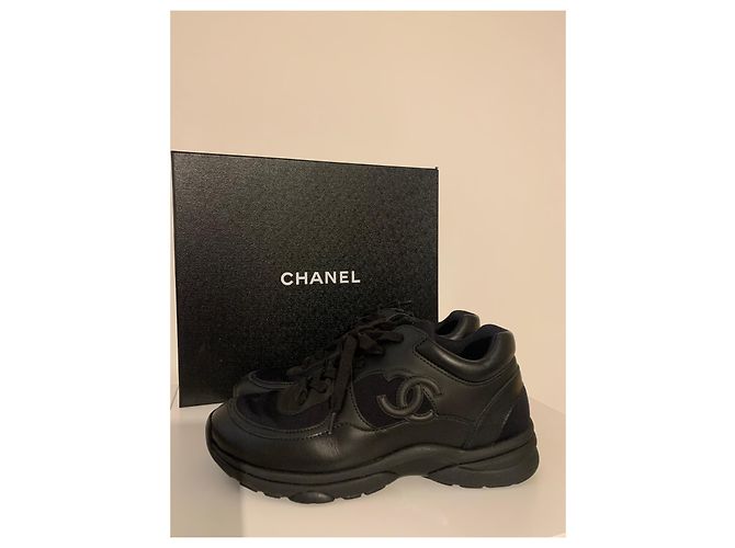 Chanel RARE BASKETS NOIRES CLASSIQUE TAILLE 40 - vue 7
