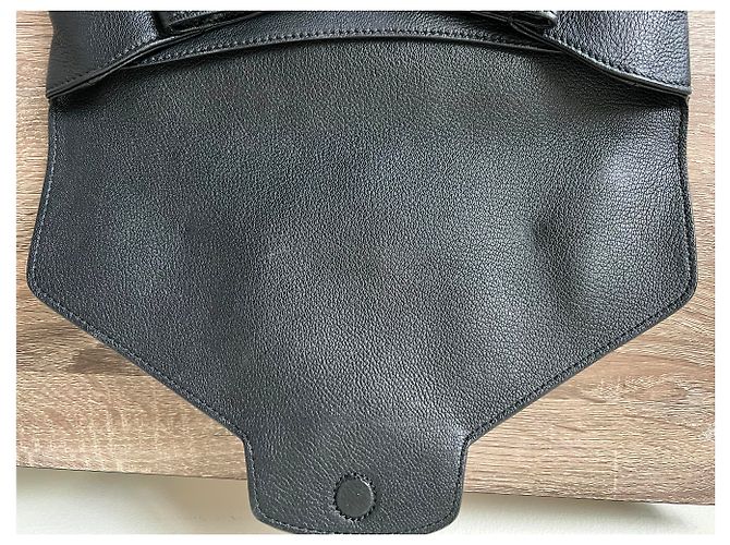 Pochette busta Pandora nera Givenchy - vista 7
