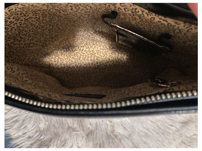 Borsa Cartier Panthère in vernice nera Nero - vista 4