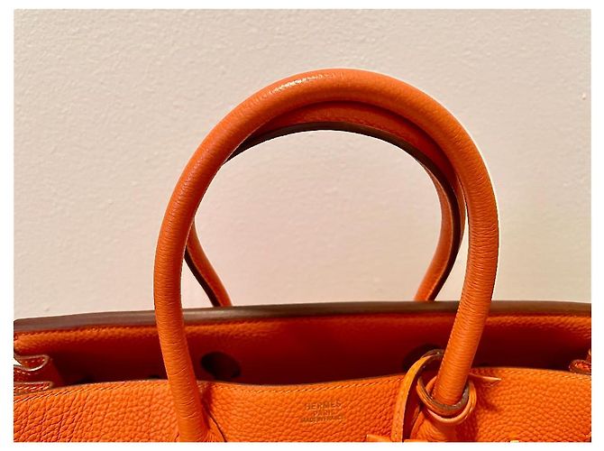 Hermès Birkin 30 in pelle Togo arancione - vista 18
