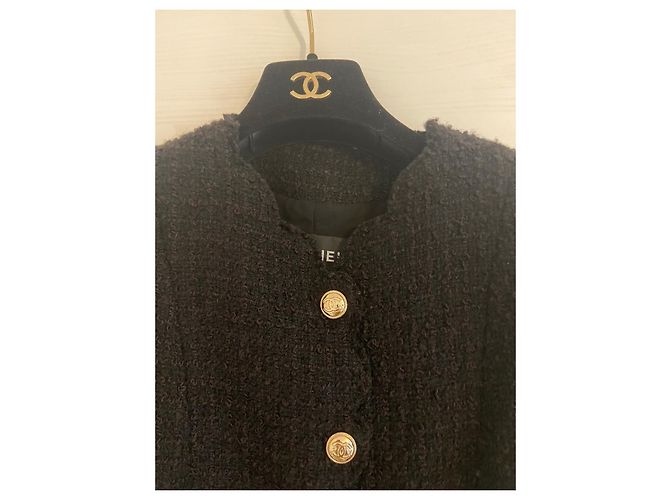 Giacca Chanel in tweed nero collezione autunno 2020 - vista 11
