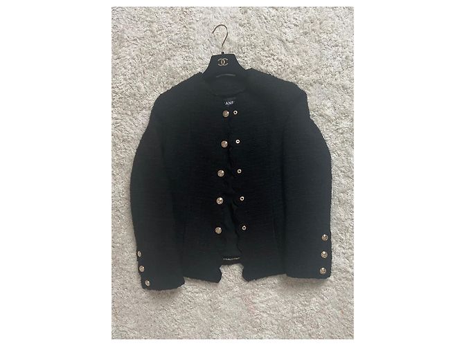 Giacca Chanel in tweed nero collezione autunno 2020 - vista 3