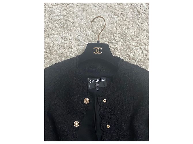 Giacca Chanel in tweed nero collezione autunno 2020 - vista 6