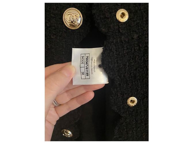 Giacca Chanel in tweed nero collezione autunno 2020 - vista 9