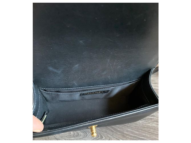 Borsa Chanel Boy piccola nera in pelle Nero - vista 4