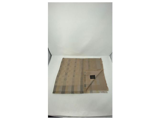 Louis Vuitton Bufanda del monograma Beige - vista 4