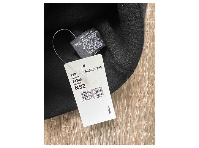 NUOVO Chanel CC nero 100% Berretto in cashmere - vista 4