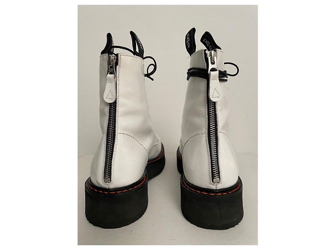 Botines R13 de charol blanco - vista 2