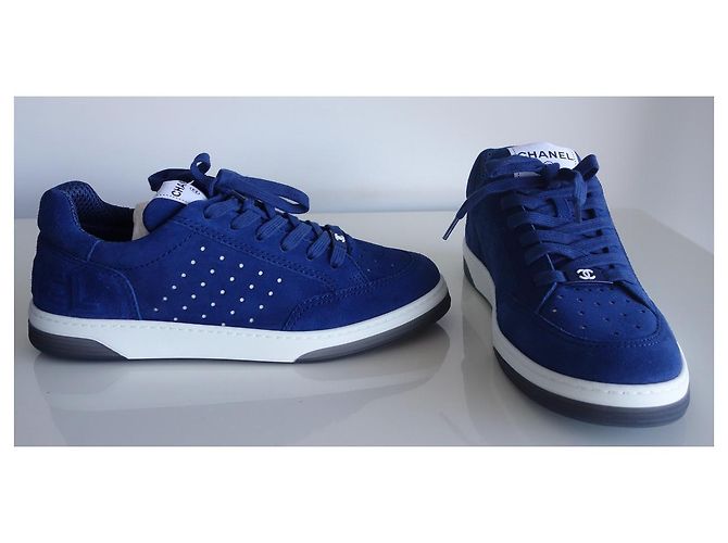 Sneakers Chanel in camoscio blu royal 39.5 - vista 2