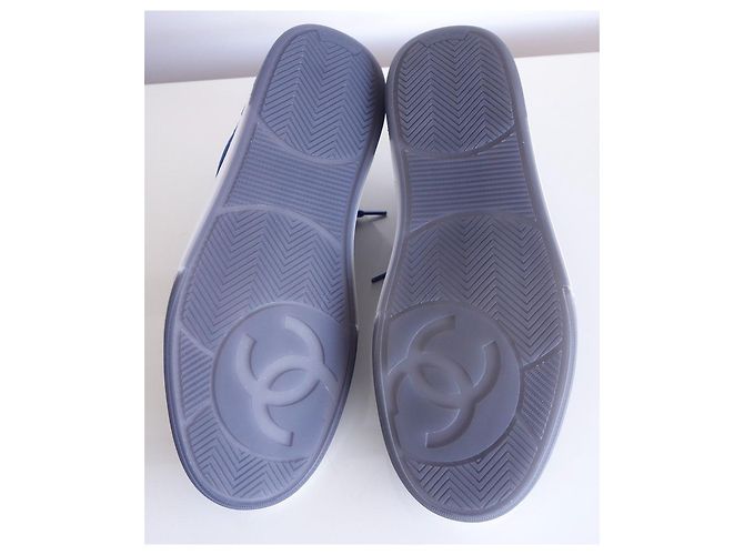 Sneakers Chanel in camoscio blu royal 39.5 - vista 6