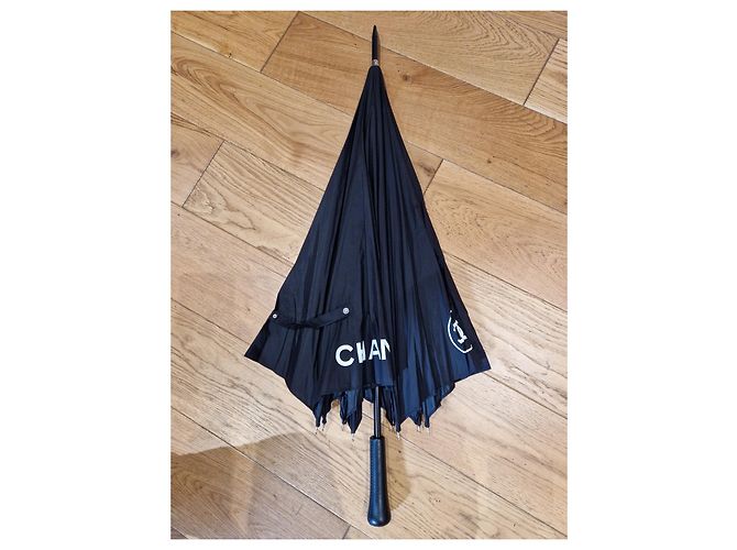 Chanel umbrella black leather handle - view 9