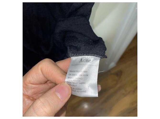 Acne Studios Seidenstrickoberteil mit Wham Patch, überdimensioniert asymmetrisch Schwarz - Ansicht 4