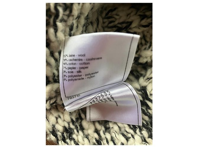 Berretto Chanel Grigio in Cashmere e Lana con Lustrini - vista 6