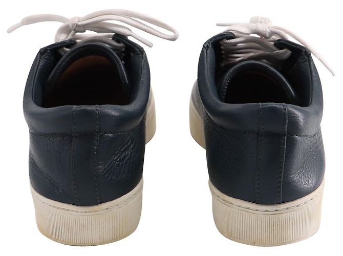 Sneaker stringata bassa Stuart Weitzman in pelle blu navy - vista 4