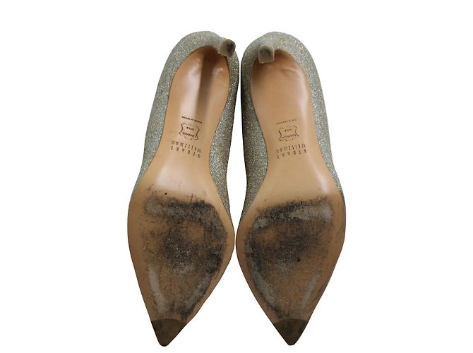 La rapina di Stuart Weitzman 95 Décolleté in Pelle Lamé Glitter Oro D'oro Metallico - vista 6