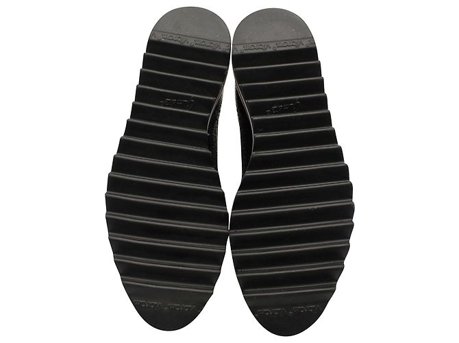 Thom Browne Classic Longwing suola brogue filettata in pelle martellata nera - vista 5