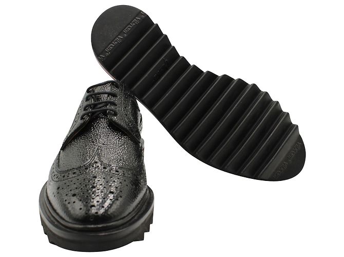 Thom Browne Classic Longwing suola brogue filettata in pelle martellata nera - vista 6