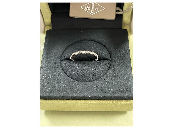 Van Cleef & Arpels Bague Perlée perles d'or, petit modèle - vue 2