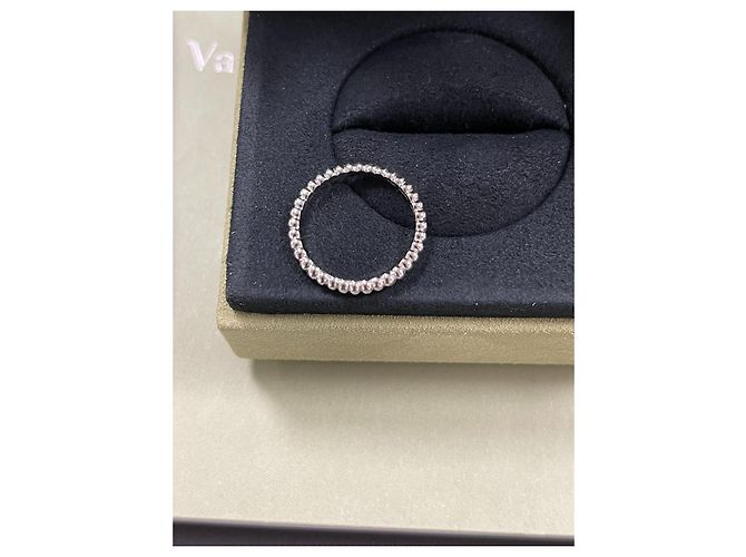 Van Cleef & Arpels Bague Perlée perles d'or, petit modèle - vue 3