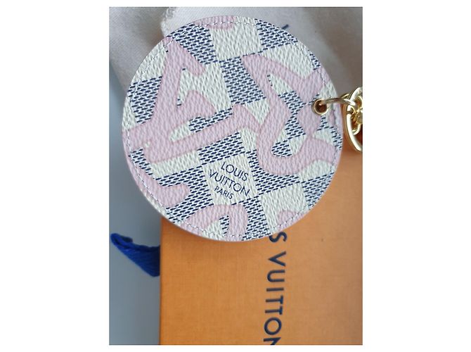 Louis Vuitton Tahitienne Handyanhänger aus Leder Rosa Pink - Ansicht 2