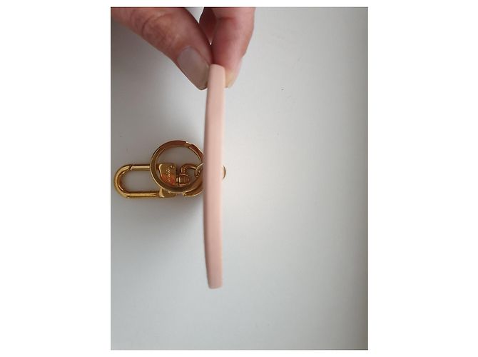 Louis Vuitton Tahitienne Handyanhänger aus Leder Rosa Pink - Ansicht 3