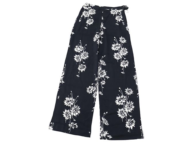 McQ by Alexander McQueen Blumenhose mit weitem Bein aus schwarzem Polyester - Ansicht 2
