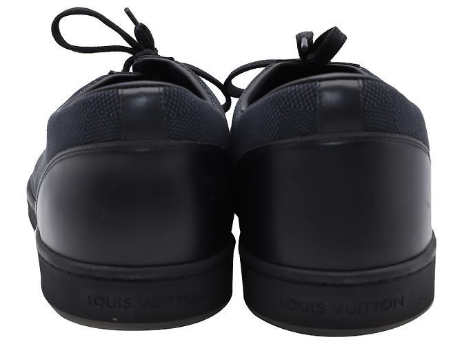 Louis Vuitton Punchy Low Sneakers in Black Leather - view 4