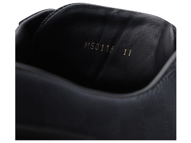 Louis Vuitton Punchy Low Sneakers in Black Leather - view 7