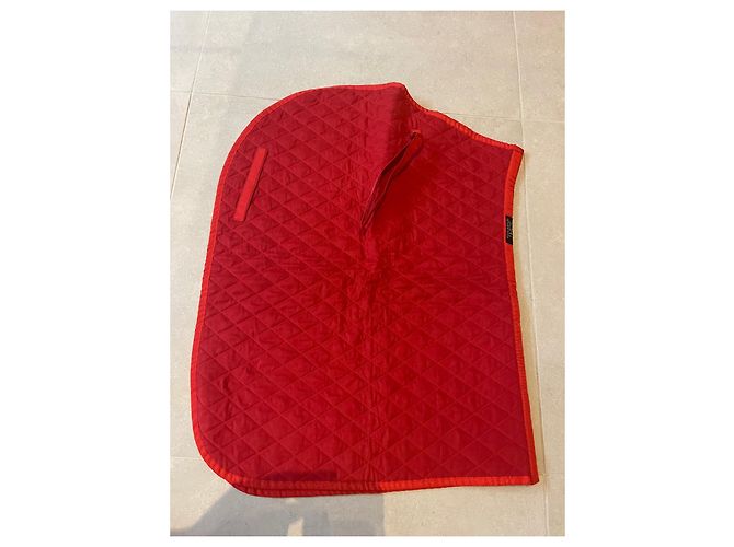 Tapete fino Hermès vermelho - vista 3