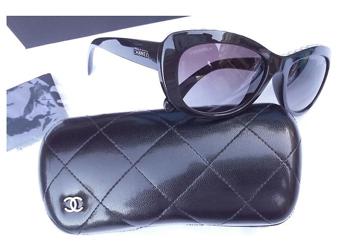 Chanel Gafas de sol ojo de gato con perlas - excelente estado Negro - vista 3