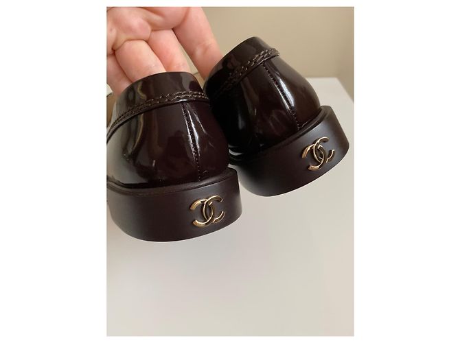 Mocassini Chanel Bordeaux in vernice - vista 7