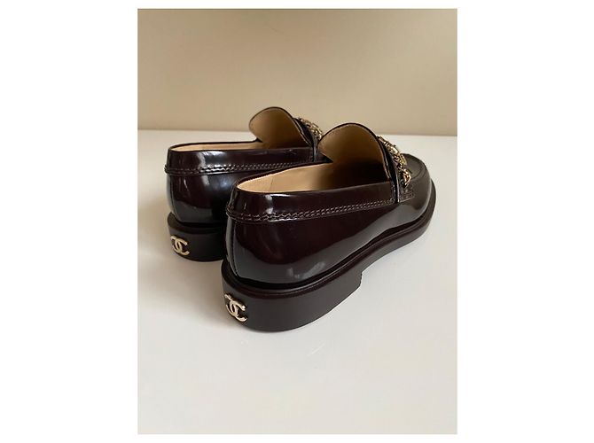 Mocassini Chanel Bordeaux in vernice - vista 8