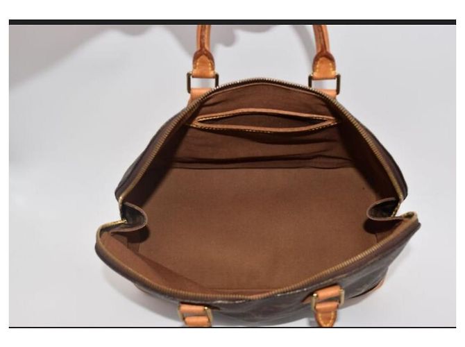 Louis Vuitton Alma Koffer Hellbraun - Ansicht 2